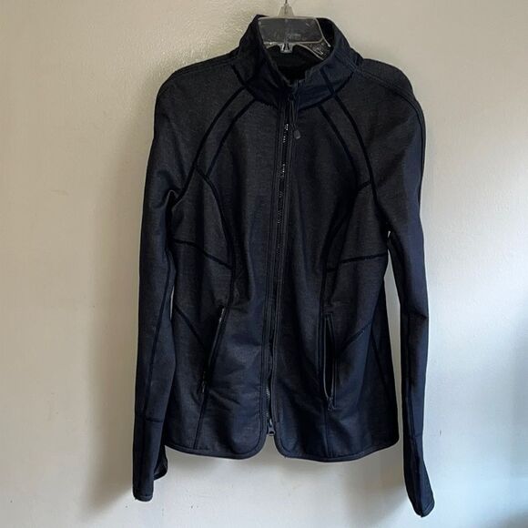 EXCELLENT CONDITION WOMEN’S MEDIUM ZELLA DENIM BLUE FULL ZIP REFLECTIVE JACKET - Picture 3 of 7